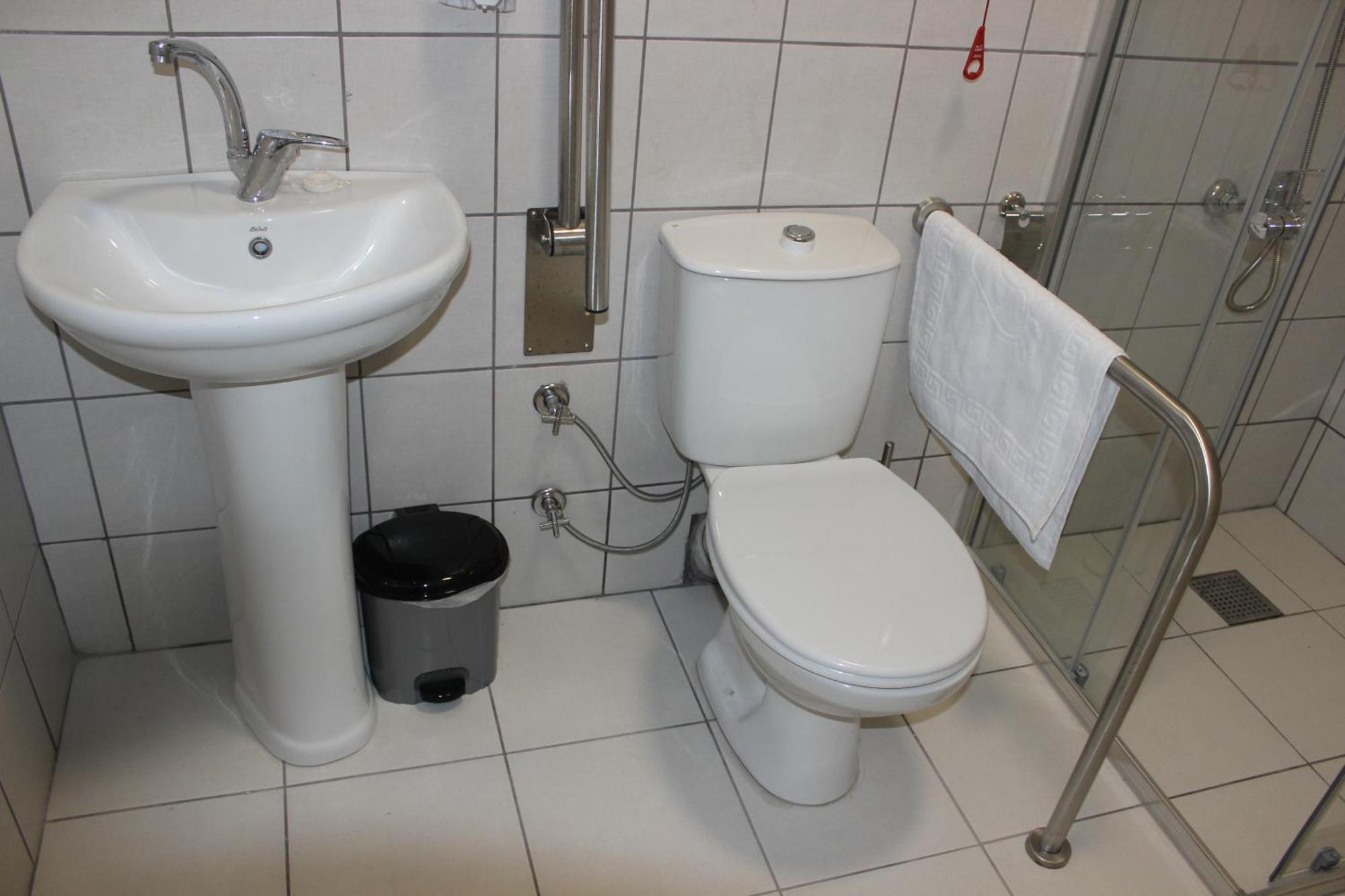 Polem Hotel 3*